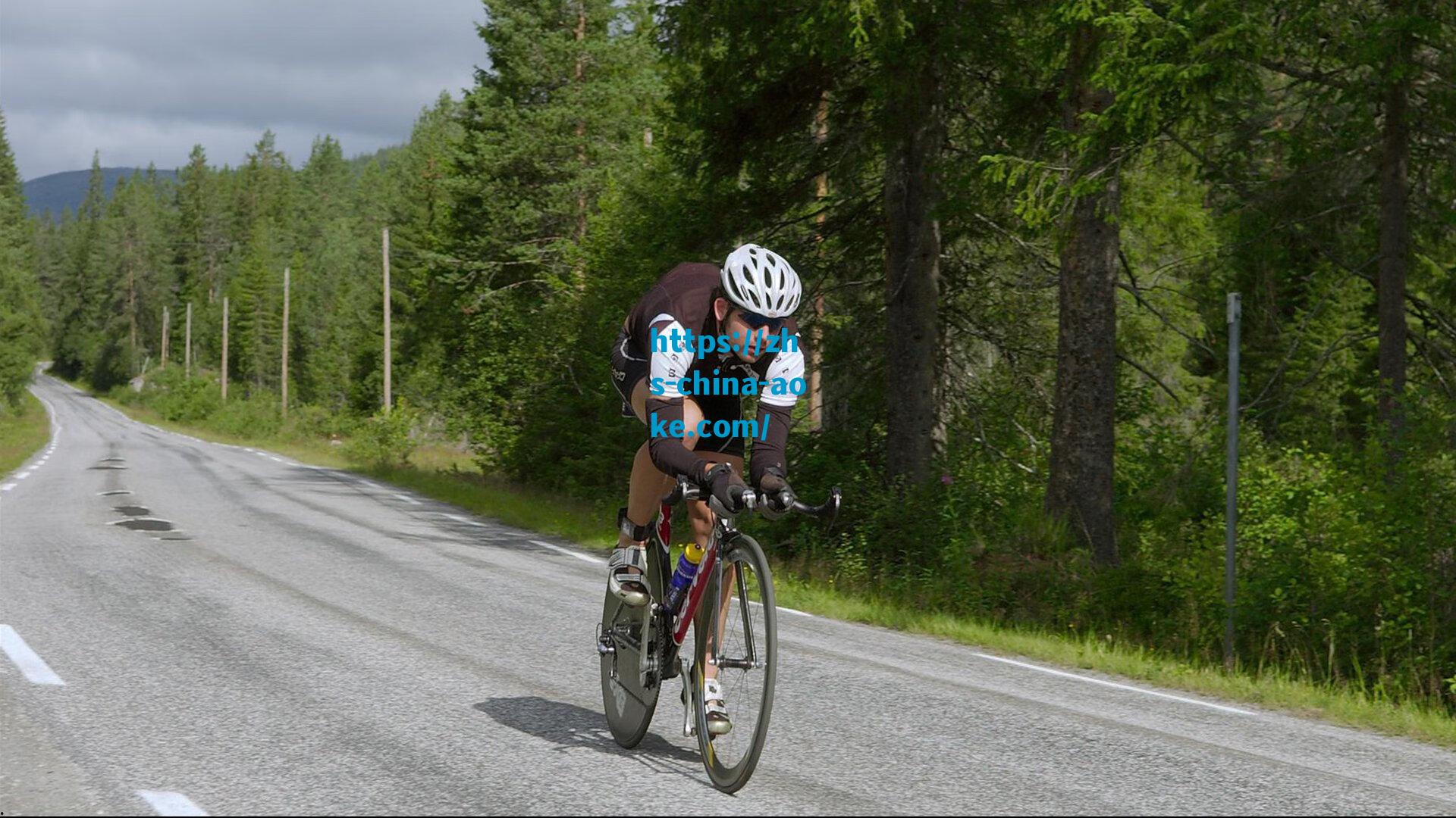 拜仁慕尼黑瞄准阿森纳边锋马丁内利，转会费成关键谈判焦点